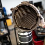 Filtr DPF – do czego służy i jak o niego dbać?