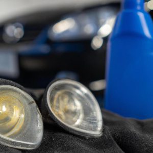 Reflektory samochodowe – jak je zregenerować?